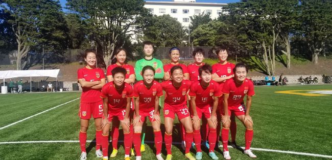 北京时间4:00欧冠A组第六轮，曼联主场迎战拜仁。